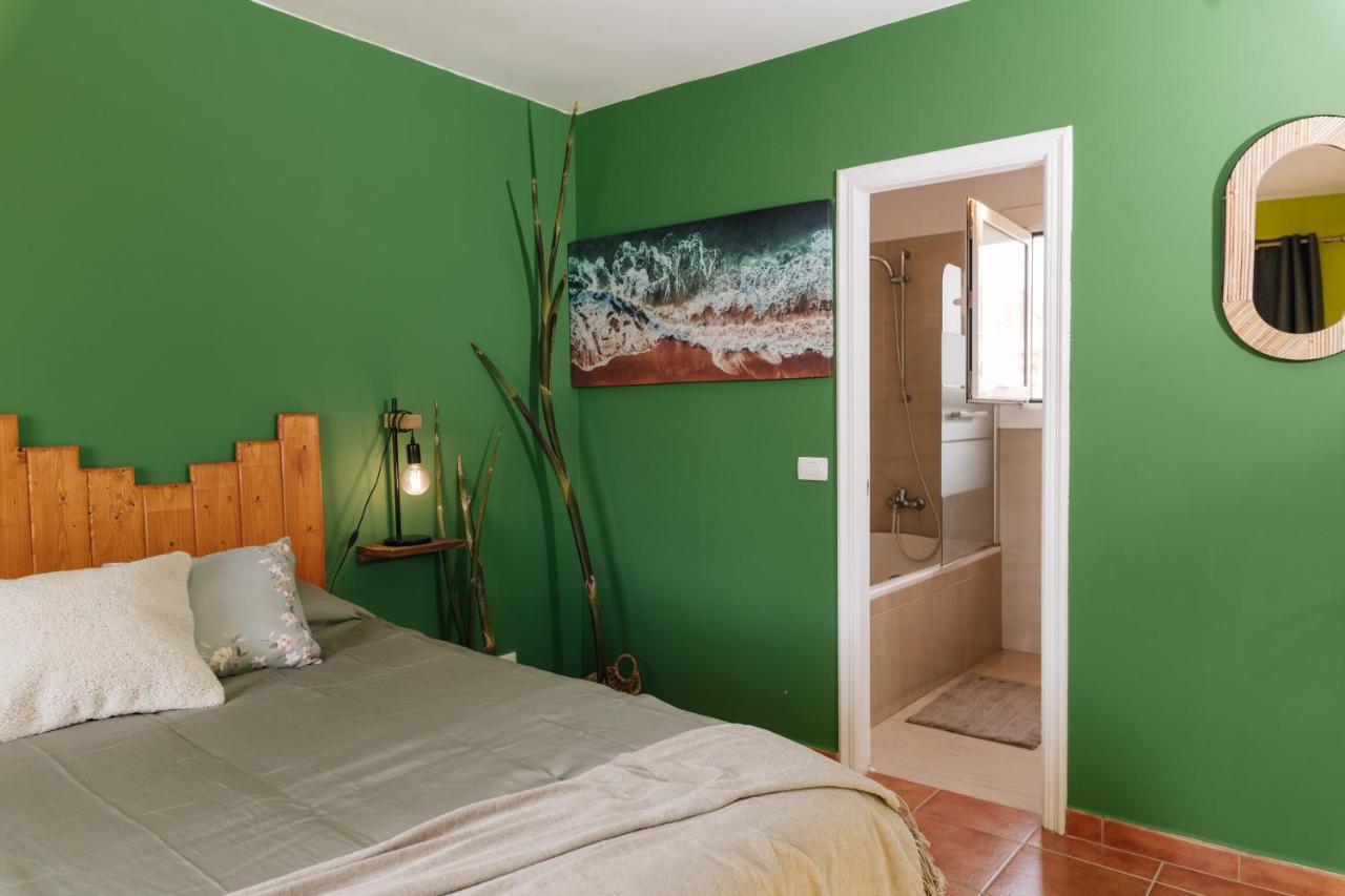 Hostel Los Amigos Yoga & Wellness La Mareta ภายนอก รูปภาพ