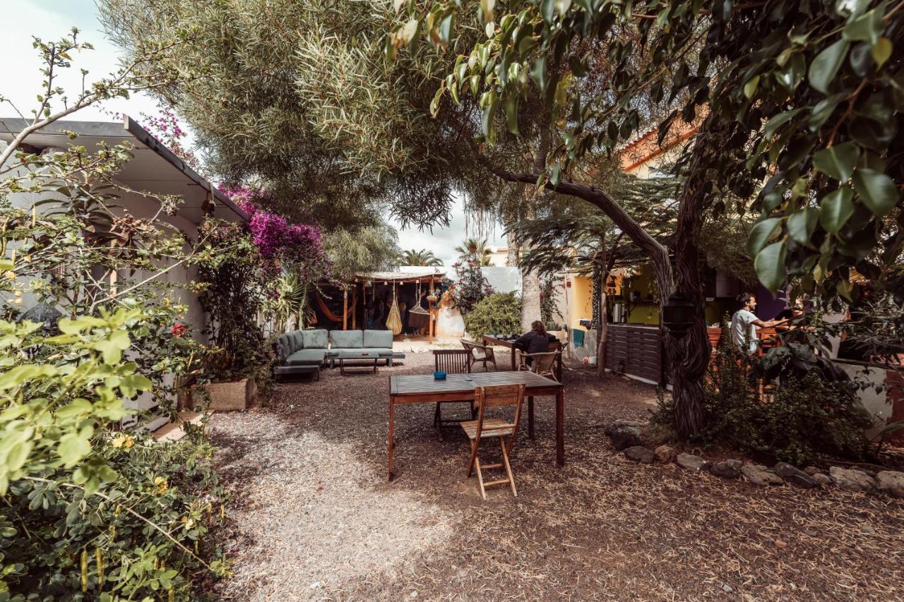 Hostel Los Amigos Yoga & Wellness La Mareta ภายนอก รูปภาพ